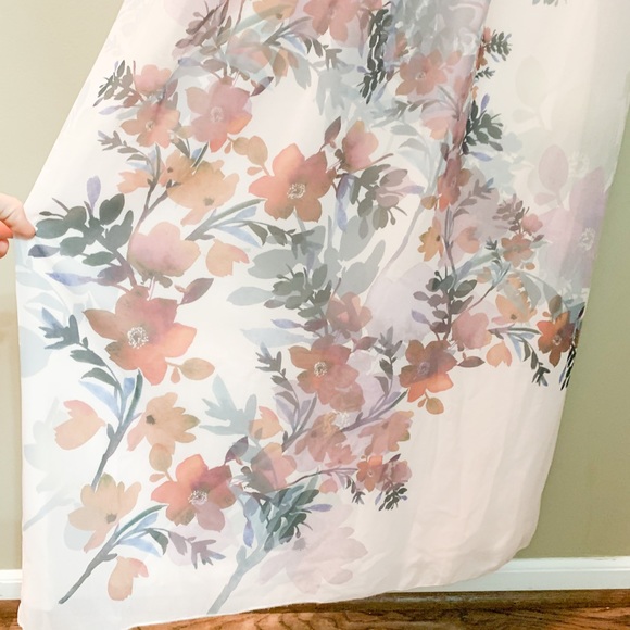 Little Mistress Light Dusty Pink Floral Maxi Dress - Picture 6 of 13